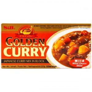 S&B Golden Curry Roux Medium Hot 220g